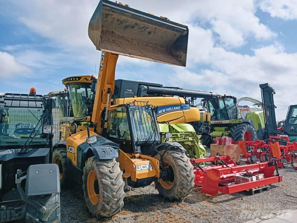 JCB 526-56 Agri Tarimsal teleskopik yükleyiciler