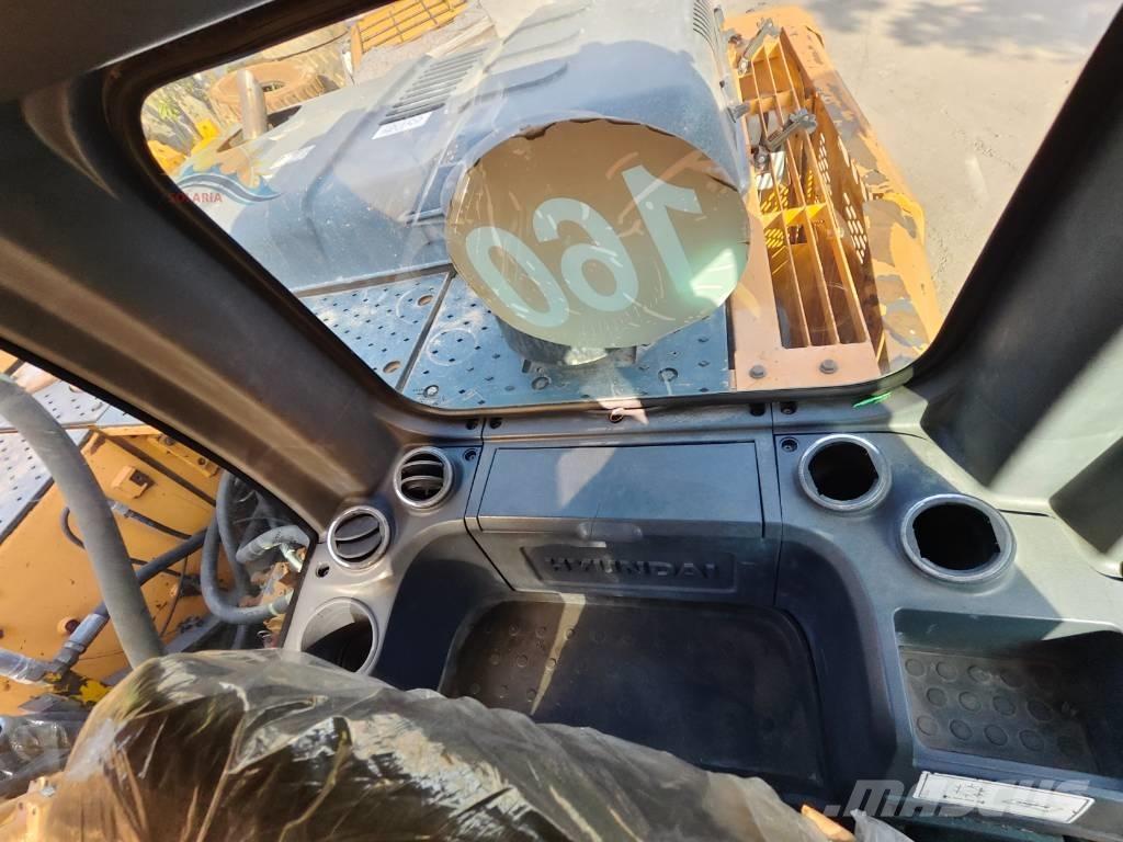 Hyundai R220LC-9S Paletli ekskavatörler
