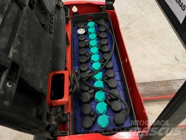 Linde T 18 Düsük seviye kaldirici