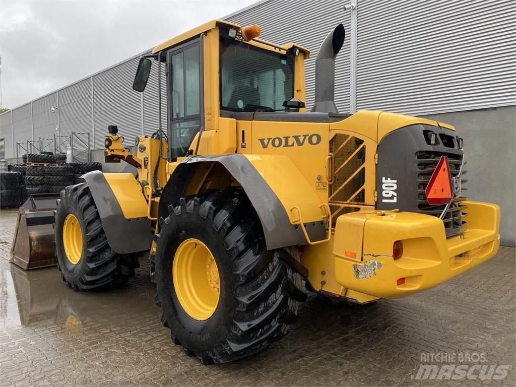 Volvo L90F Tekerlekli yükleyiciler