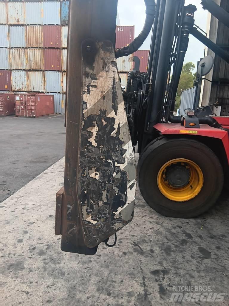 Kalmar DCG100-45ED7 Reach stacker - konteyner forkliftleri