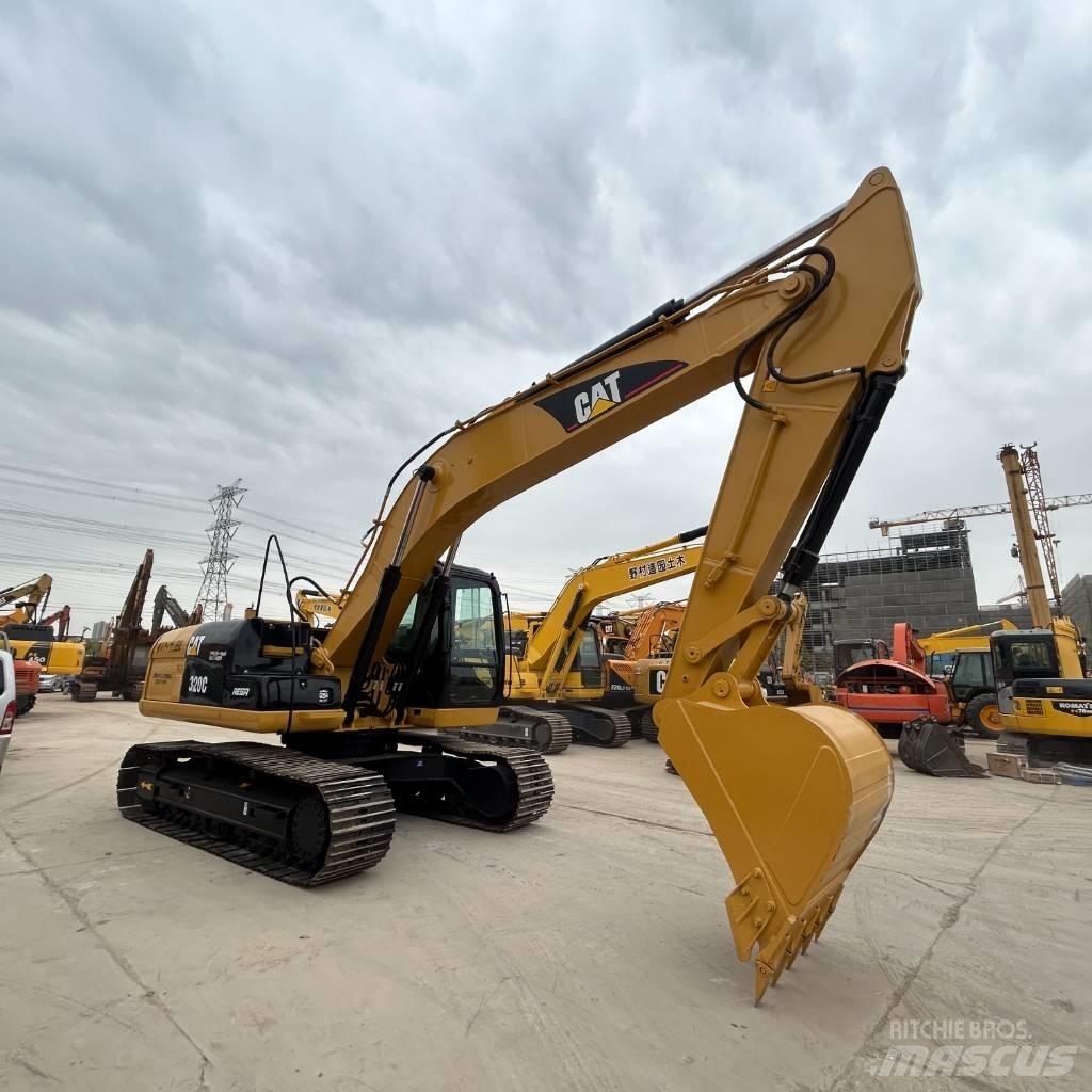 CAT 320 C Paletli ekskavatörler