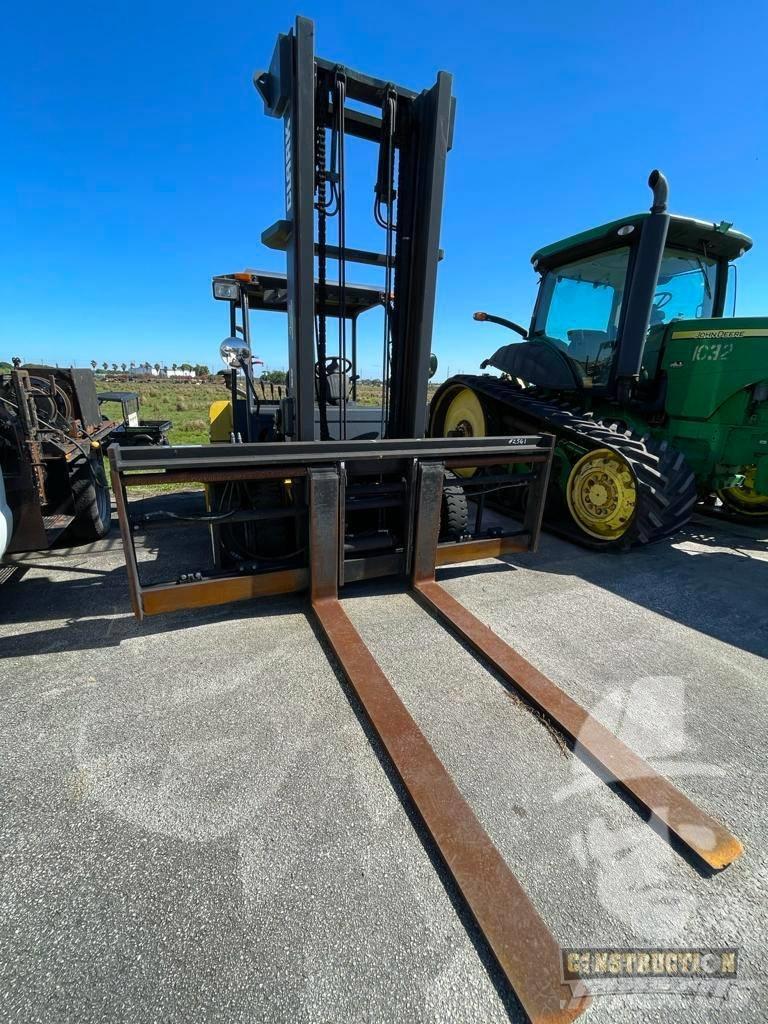 Clark C70 D Diger
