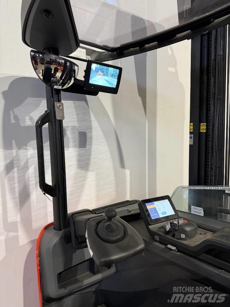 BT truck RRE160HE Reach truck - depo içi istif araçları