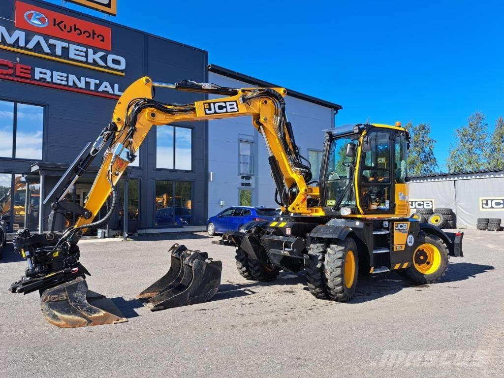JCB Hydradig Lastik tekerli ekskavatörler