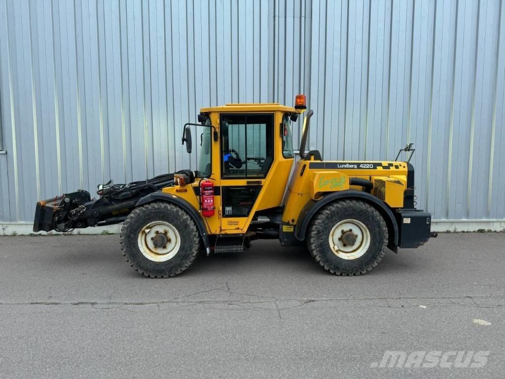 Lundberg 4220 Kazici yükleyiciler
