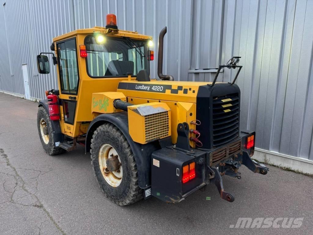 Lundberg 4220 Kazici yükleyiciler