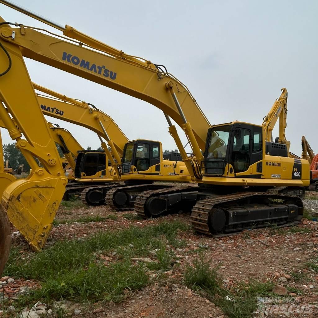 Komatsu 450 Paletli ekskavatörler
