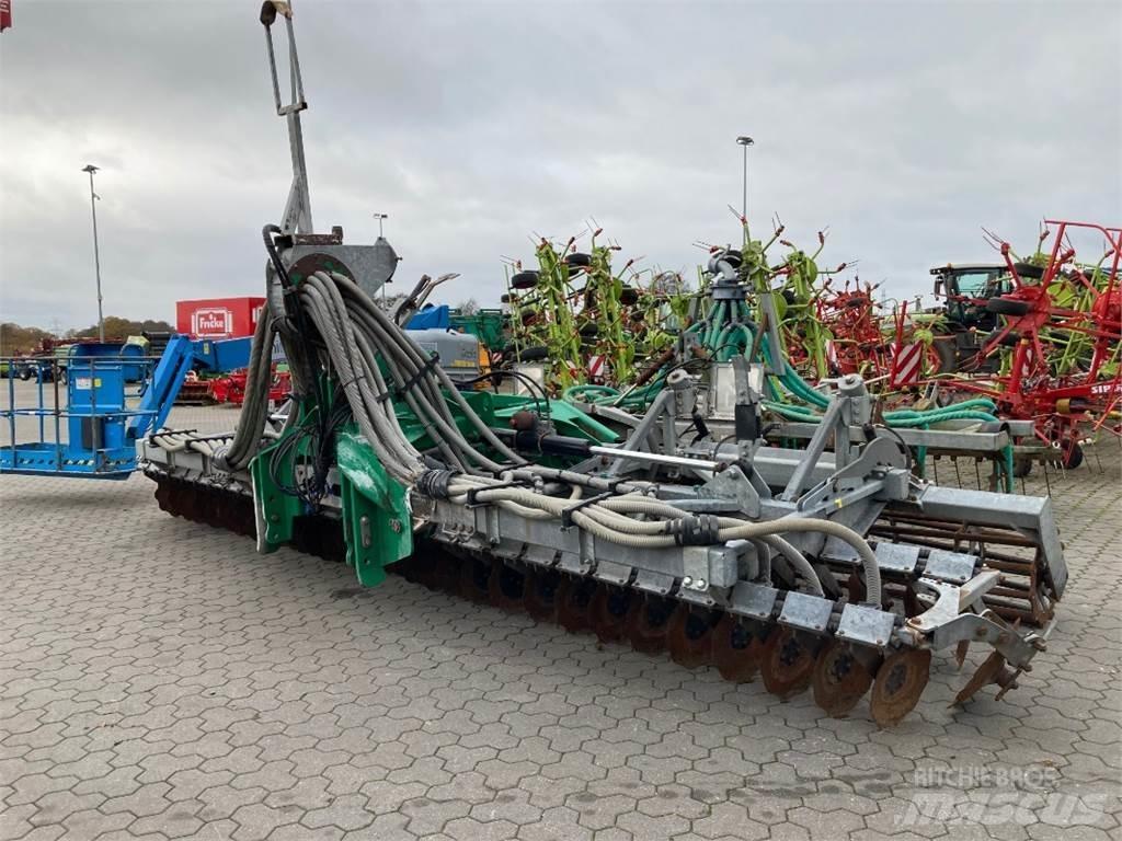 Samson SD 700 Sivi gübre ve ilaç tankerleri