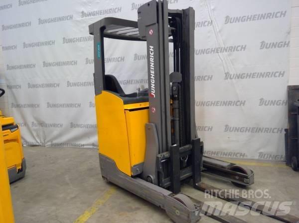 Jungheinrich ETV 214 Reach truck - depo içi istif araçları