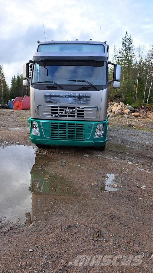 Volvo FH16 8x4  750 Tomruk kamyonlari