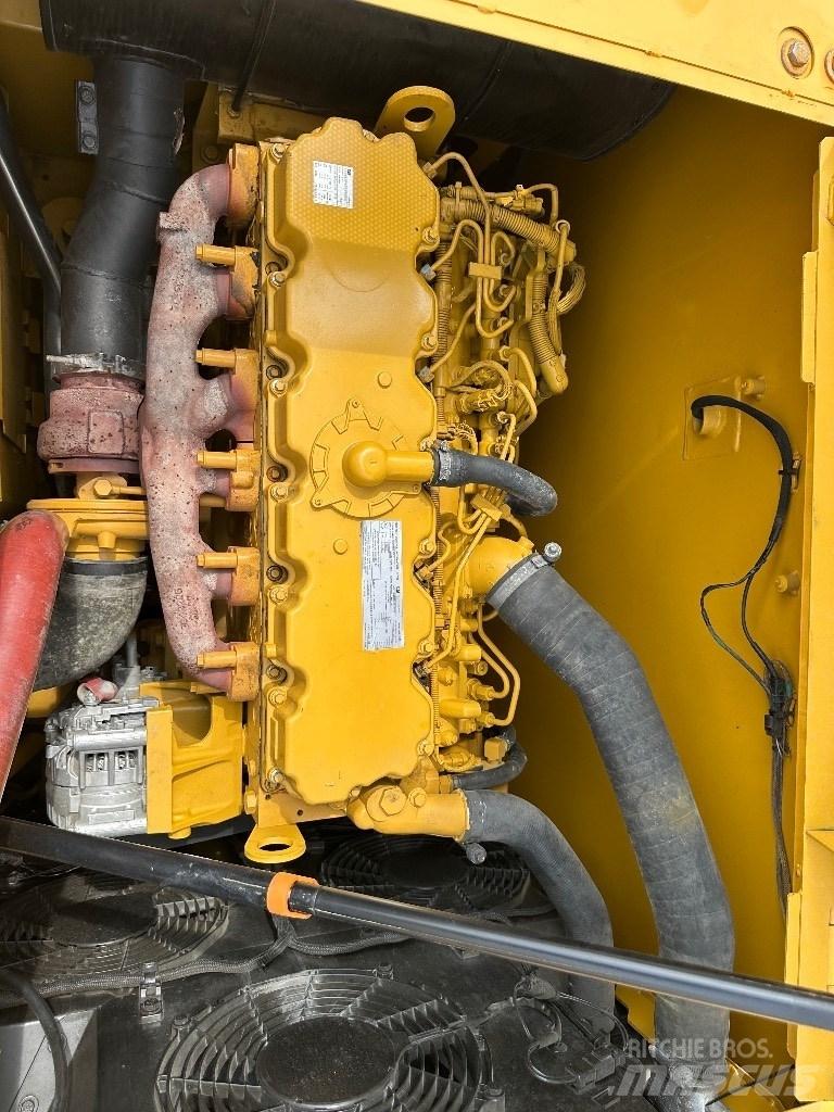 CAT CAT320 Midi ekskavatörler 7 - 12 t