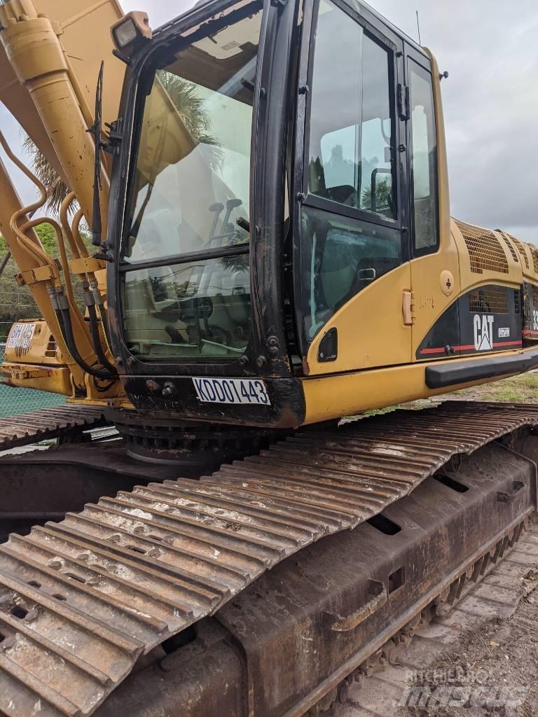 CAT 330CL Paletli ekskavatörler