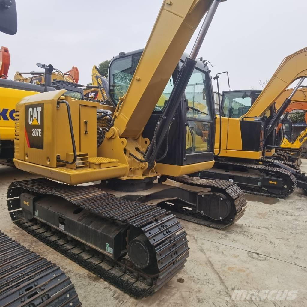 CAT 307 E Paletli ekskavatörler