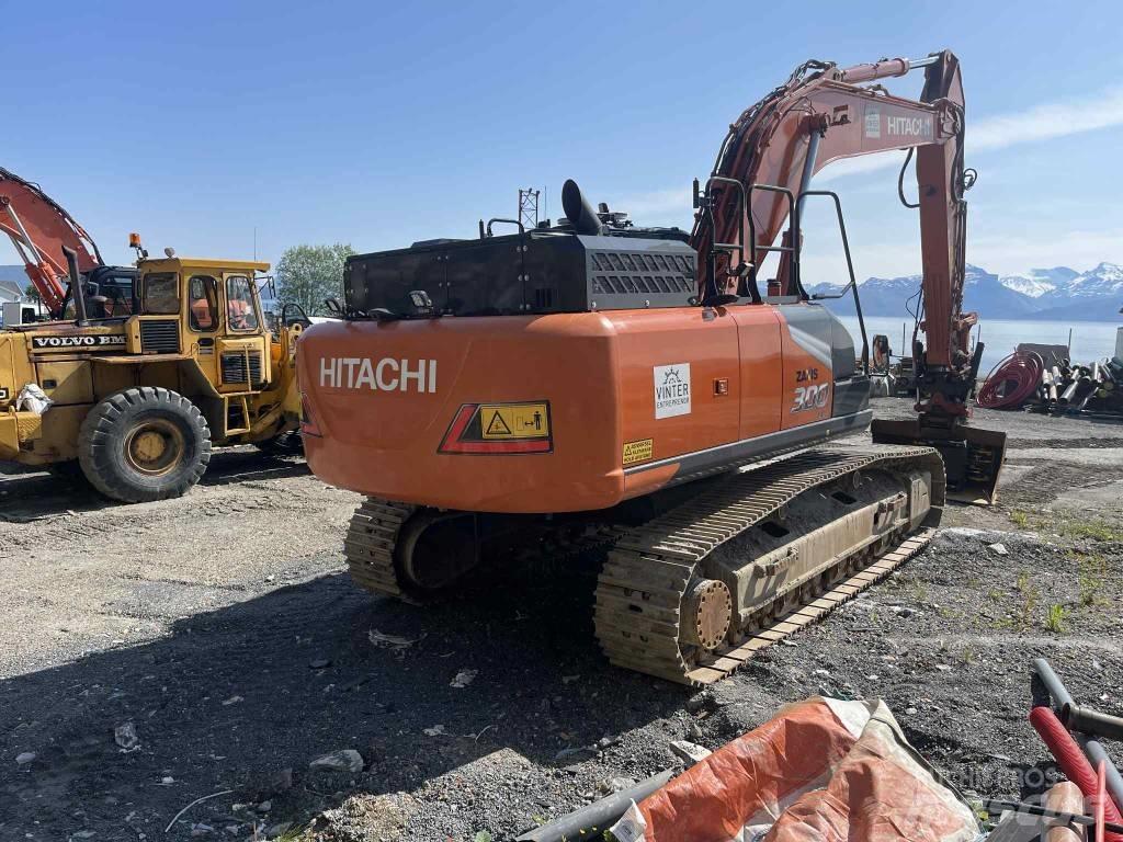 Hitachi ZX300LC-7 Paletli ekskavatörler