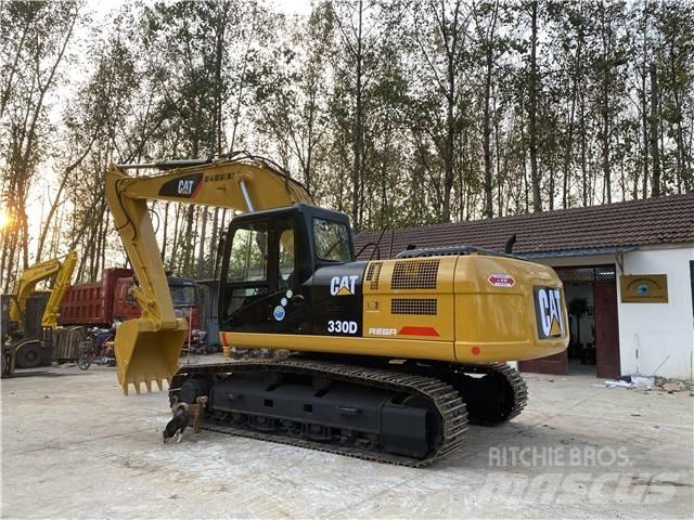 CAT 330D Paletli ekskavatörler