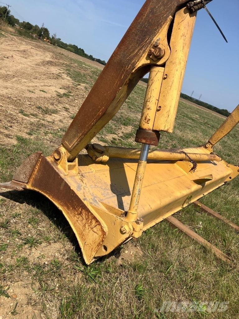 CAT 825 C Zemin sıkıştırma makineleri