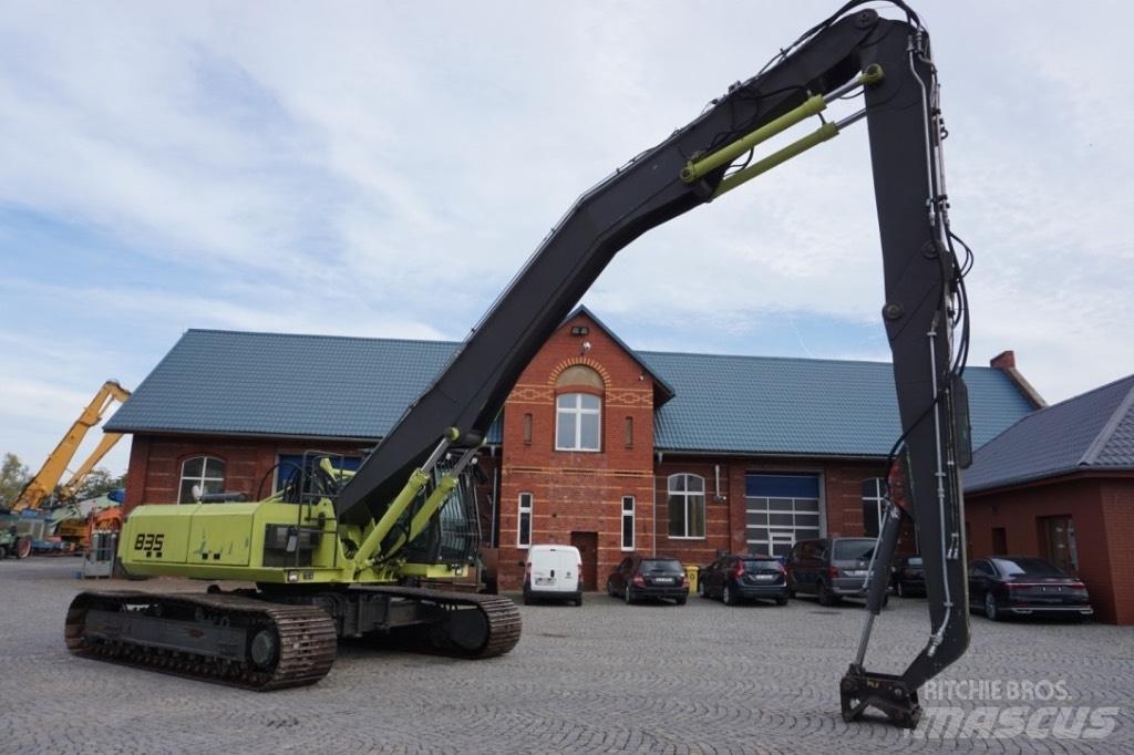 Sennebogen 835 Atık taşıma araçları