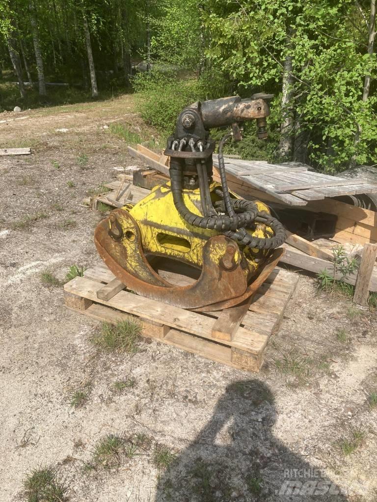Loglift F118ST9.6 Tomruk vinçleri