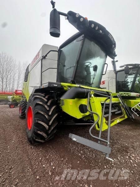 CLAAS TRION 750 Biçerdöverler