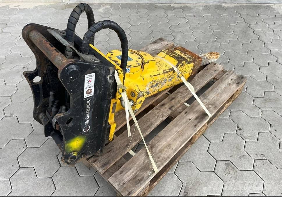 Epiroc SB302 Kırıcı kepçeler