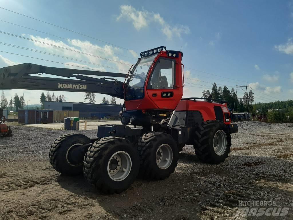 Komatsu 931.2 Biçerdöverler