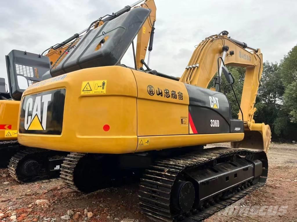CAT 336 D L Paletli ekskavatörler