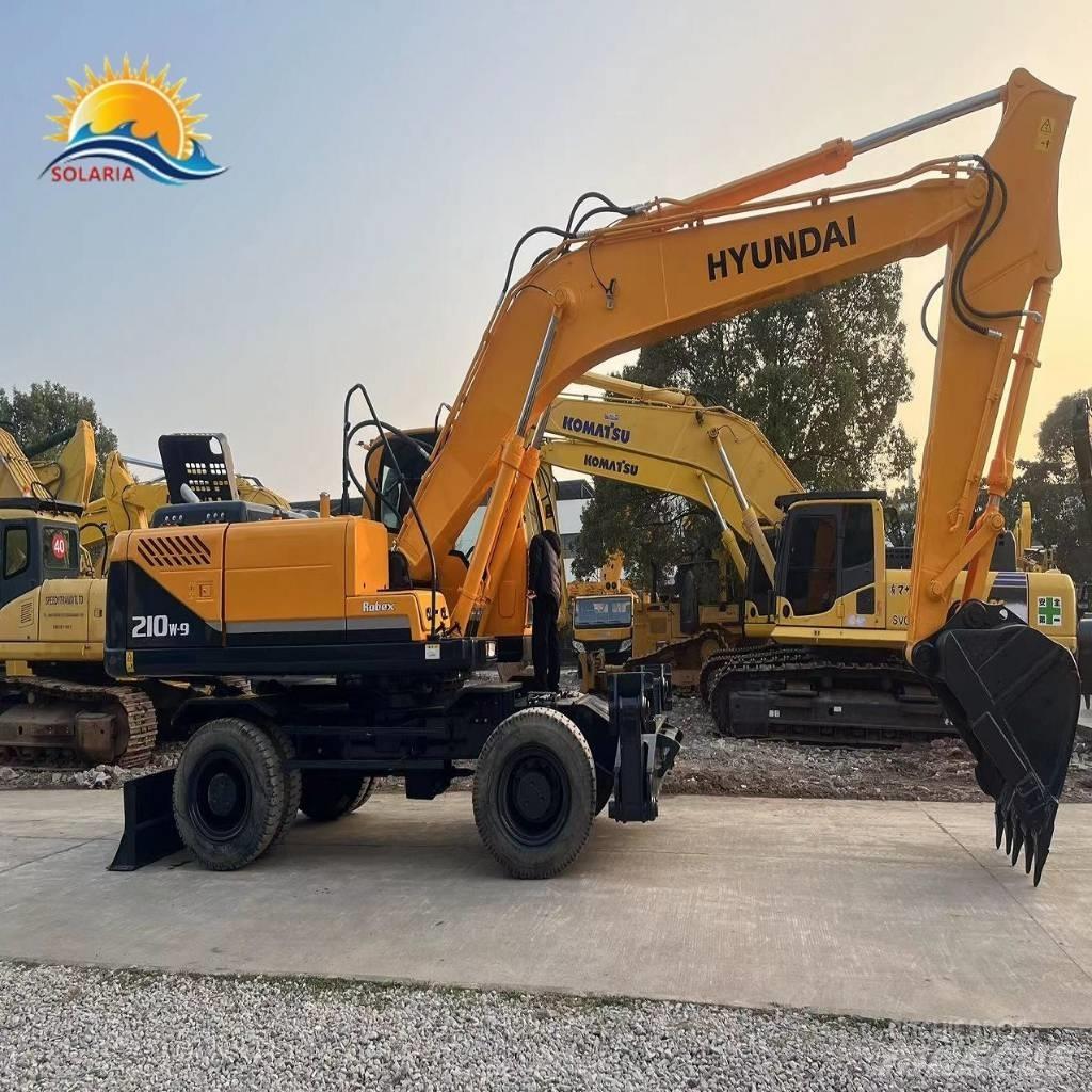 Hyundai R210W-9 Lastik tekerli ekskavatörler