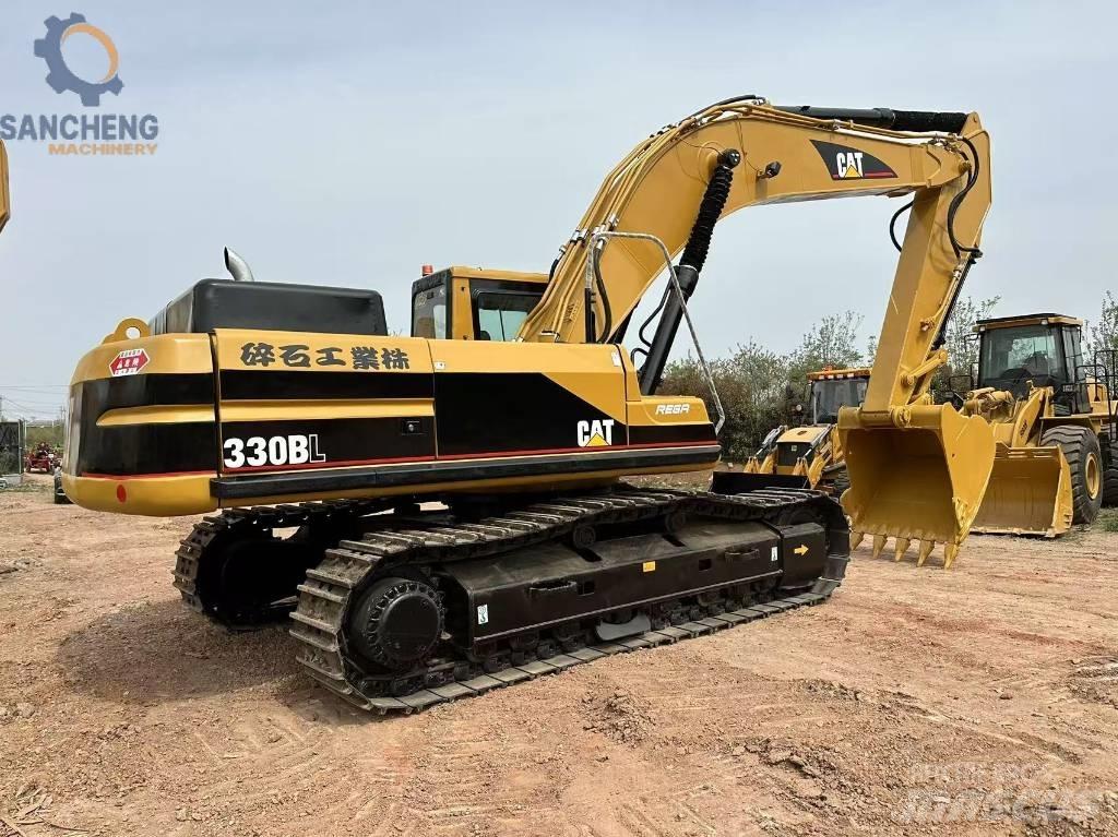 CAT 330 B L Paletli ekskavatörler