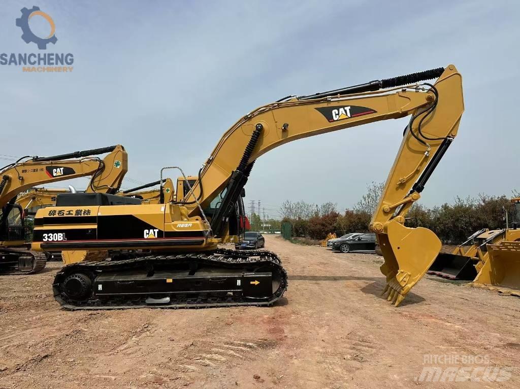 CAT 330 B L Paletli ekskavatörler
