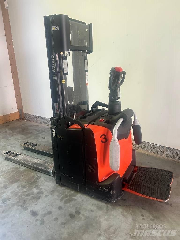 BT SPE 120 L Yaya kumandali istif makinasi