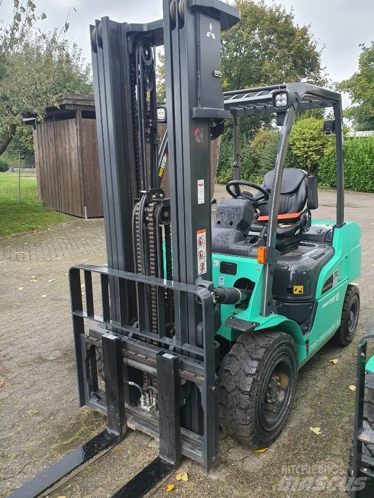 Mitsubishi FD 30 N Dizel forkliftler