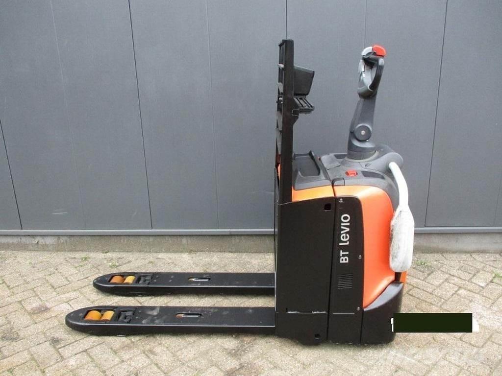 Toyota LPE 200 Düsük seviye platformu