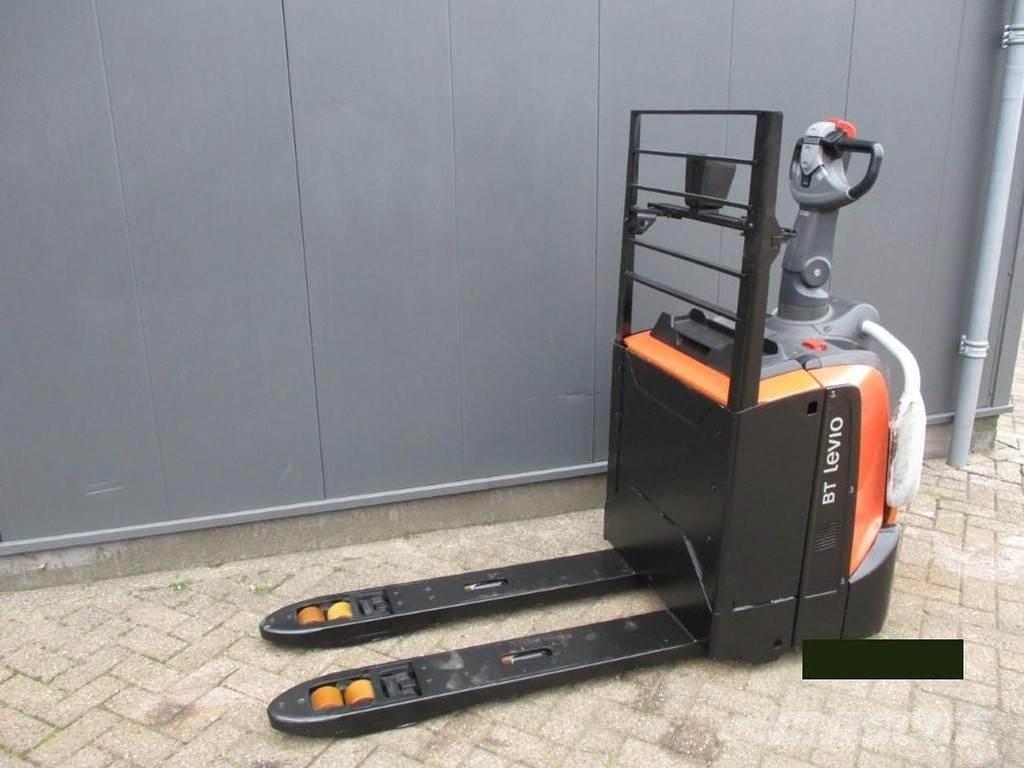 Toyota LPE 200 Düsük seviye platformu