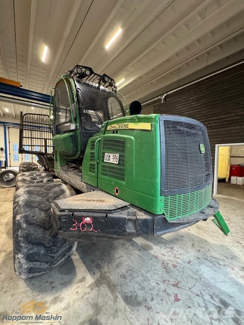 John Deere 1210E Tomruk yükleyici traktörler