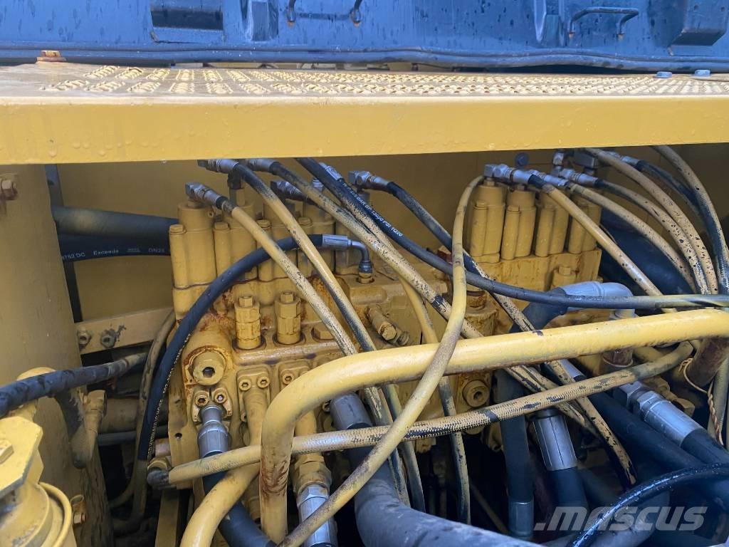 CAT 320 C L Paletli ekskavatörler