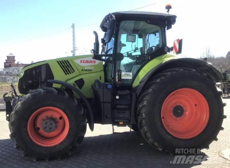 CLAAS AXION 850 Traktörler