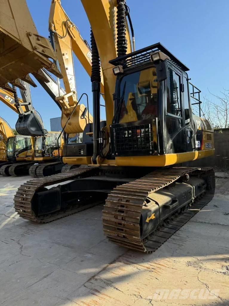 CAT 325D Paletli ekskavatörler