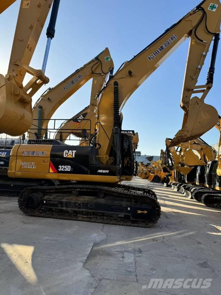 CAT 325D Paletli ekskavatörler