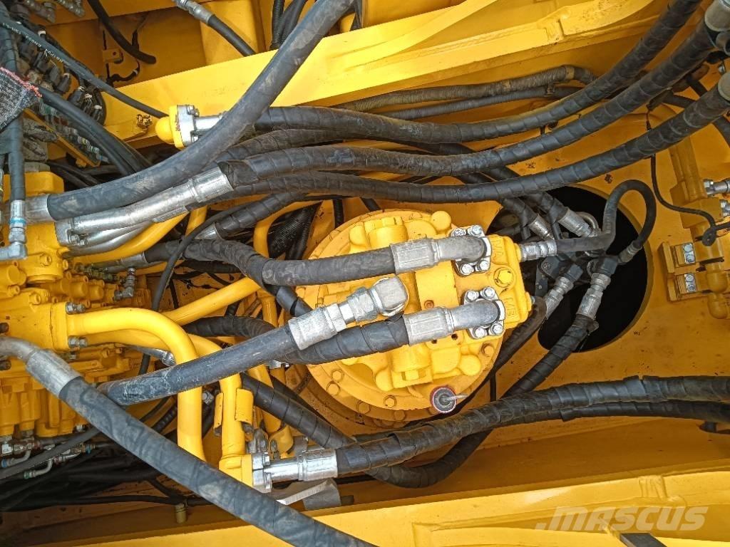 Komatsu PC 360 Paletli ekskavatörler