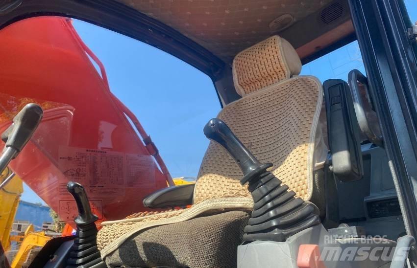 Doosan DX225 Paletli ekskavatörler