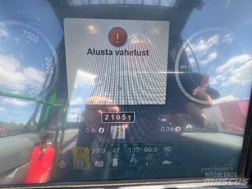 John Deere 1510G Tomruk yükleyici traktörler