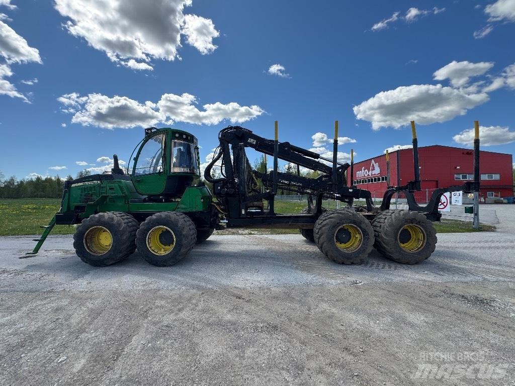 John Deere 1510G Tomruk yükleyici traktörler