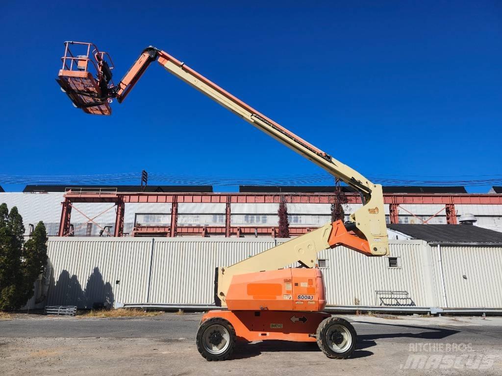 JLG 800 AJ Körüklü personel platformları