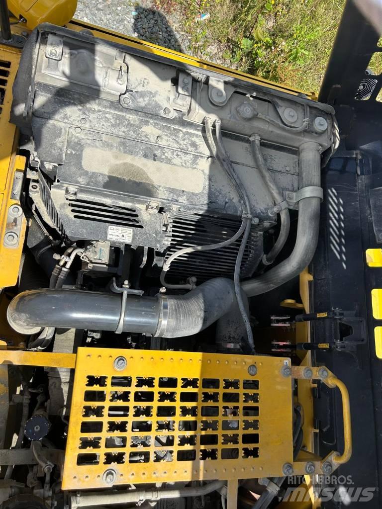 Komatsu PC360LC-11 Paletli ekskavatörler
