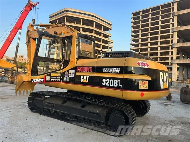 CAT 320 B Paletli ekskavatörler