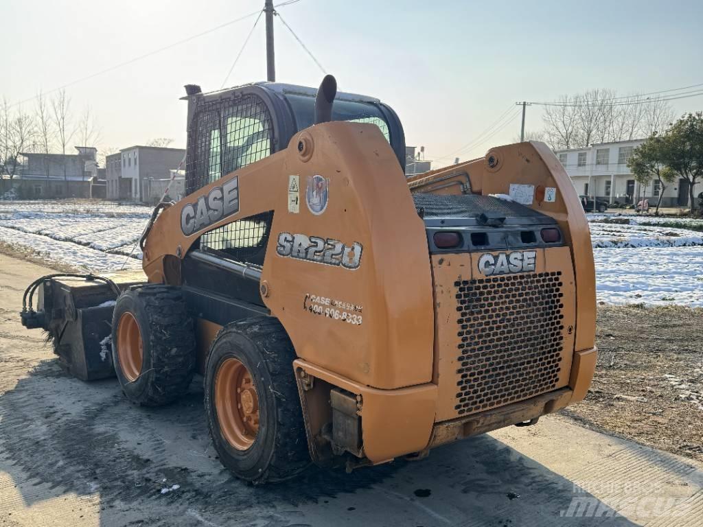 CASE SR220 Skid steer loderler