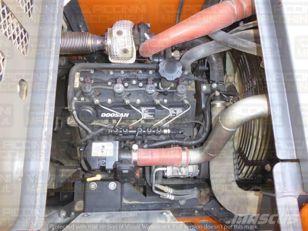 Doosan DX140LCR-7 Paletli ekskavatörler