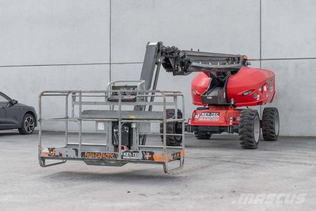 Manitou 220 TJ+ Körüklü personel platformları