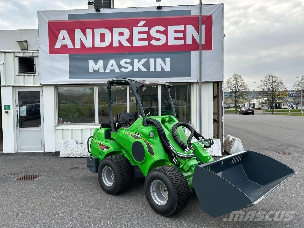 Avant E 527 Skid steer loderler